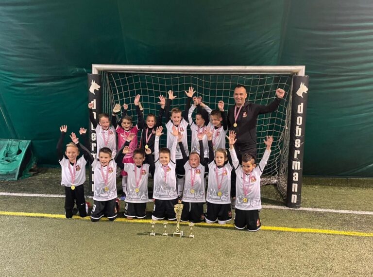 Prstići i limači prvi na Zimskoj ligi Dobermann