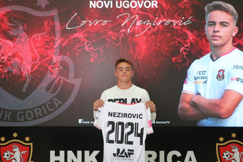 Lovro Nezirović (16) potpisao ugovor: 'Volim Neymara