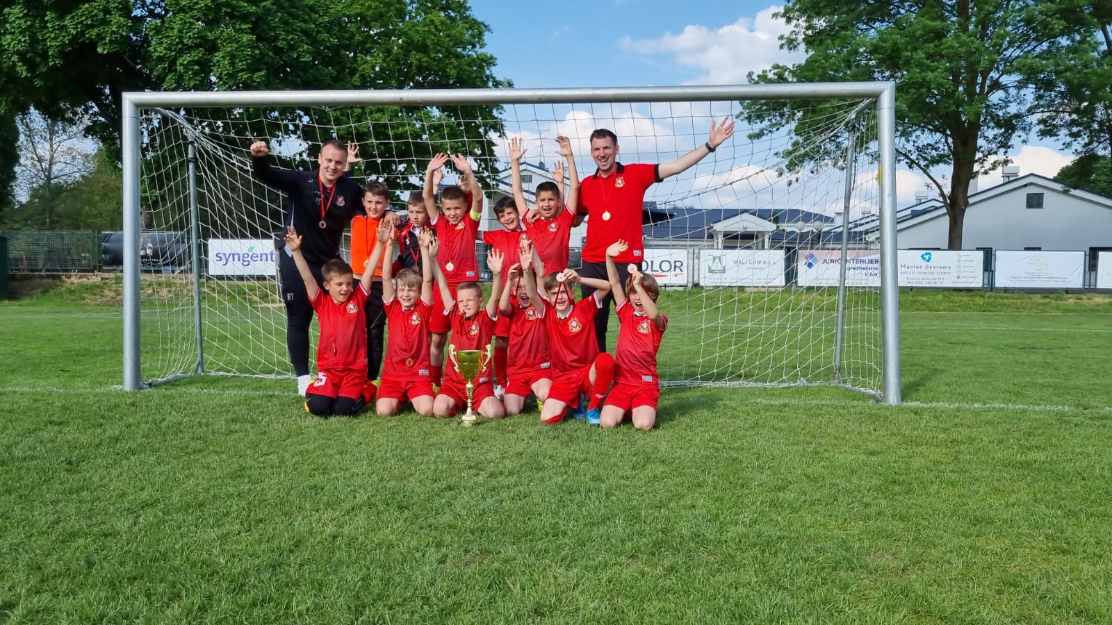 Prstići četvrti na AllStar Trophy